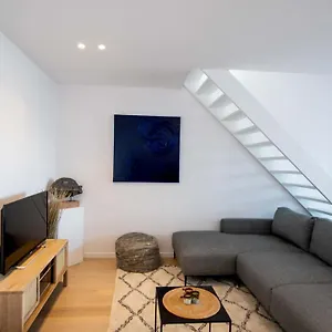 Appartement Chez Lileaula - Boho Duplex In Belle époque - Free Bikes&free Parking, Oostende