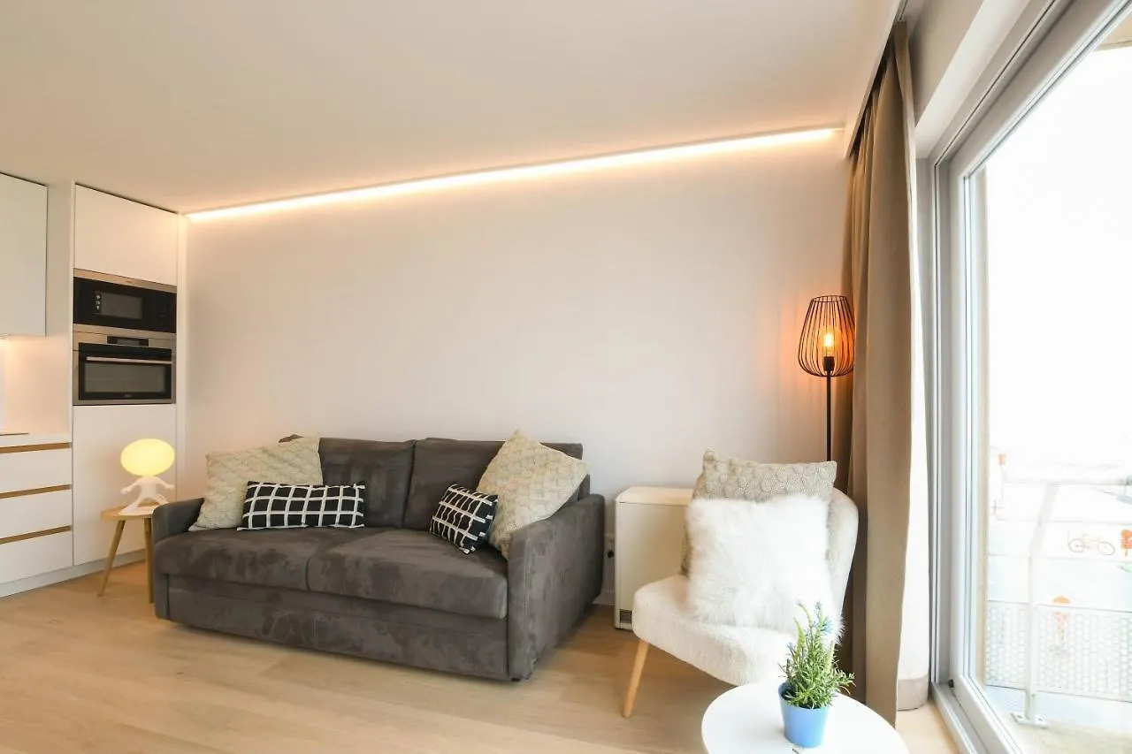 Studio Zeezicht fully renovated Oostende 0*,  België